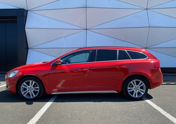 Volvo V60 cena 33900 przebieg: 290000, rok produkcji 2012 z Warszawa małe 137
